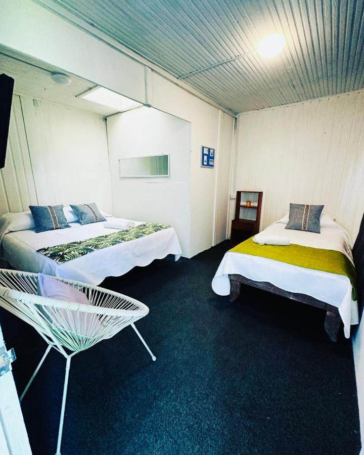 Hostal 3 Norte ซานอันโตนิโอ ภายนอก รูปภาพ