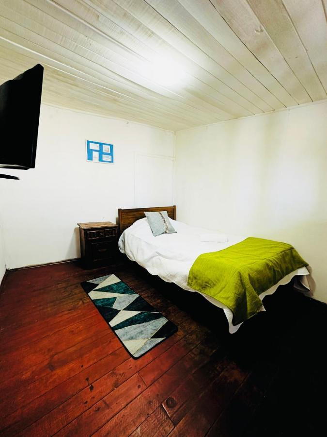 Hostal 3 Norte ซานอันโตนิโอ ภายนอก รูปภาพ